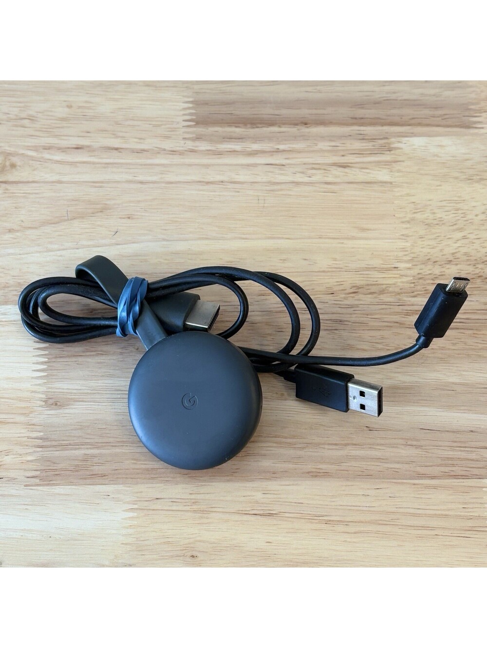 Google Chromecast 3rd Gen Portable Media Streamer (NC2-6A5) W/ Cable *Tested*